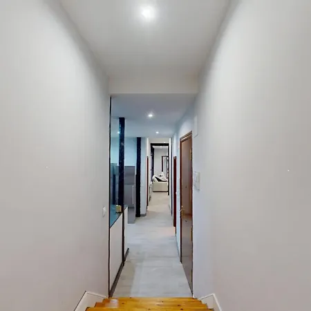 Historic Center Albizuri Residence, Bright, Spacious 3br Ideal For Groups Appartement