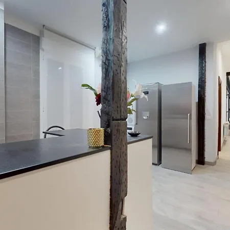 Historic Center Albizuri Residence, Bright, Spacious 3br Ideal For Groups شقة بلباو